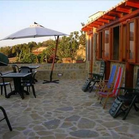 Case Vacanze La Cernia Bruna Isola di Ustica ภายนอก รูปภาพ
