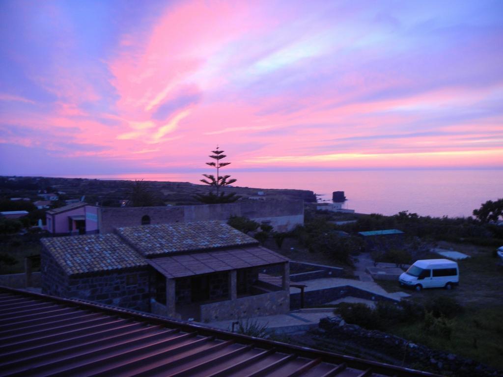 Case Vacanze La Cernia Bruna Isola di Ustica ภายนอก รูปภาพ