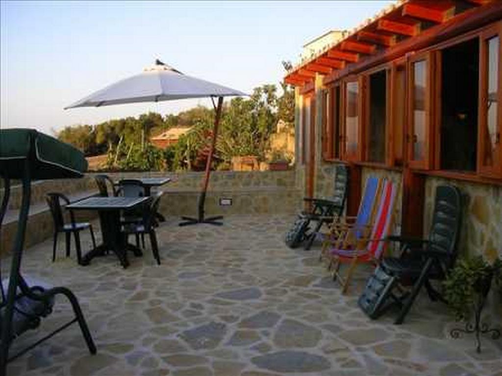 Case Vacanze La Cernia Bruna Isola di Ustica ภายนอก รูปภาพ